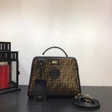 FENDI 펜디 피카부 아이코닉 미니