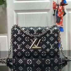 LOUIS VUITTON 루이비통 트위스트 PM