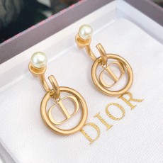 DIOR 디올 귀걸이