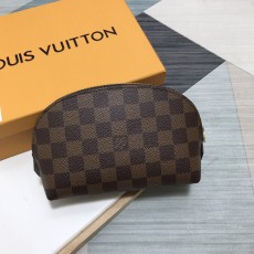 LOUIS VUITTON 루이비통 코스메틱 파우치 PM