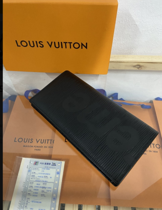 루이비통 [ LOUIS VUITTON ] 수프림 장지갑